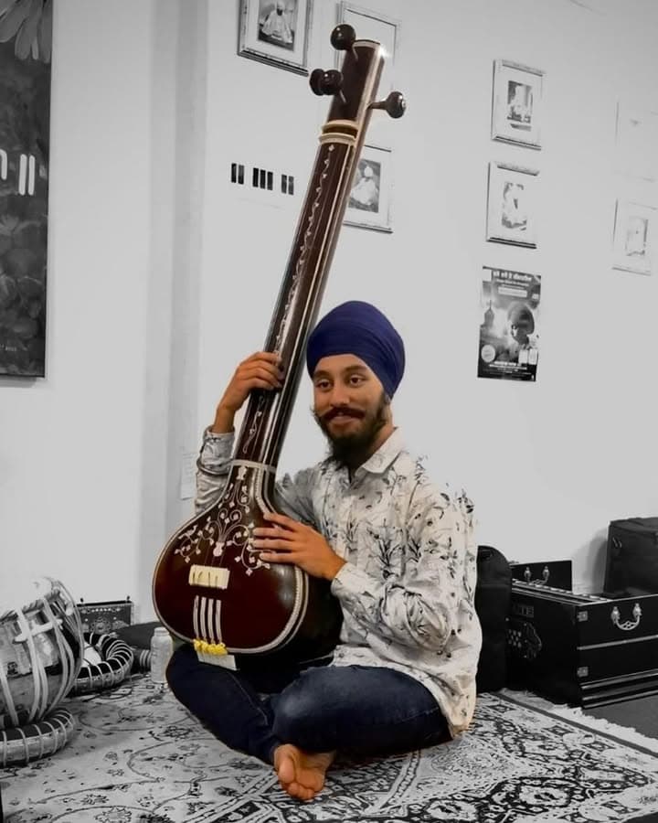 Tanpura